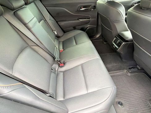 Used 2023 Toyota Crown AWD/4WD image 31