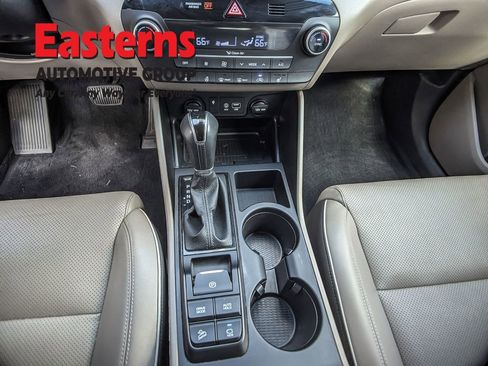 Used 2021 Hyundai Tucson Limited image 9