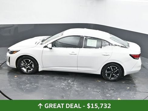 Used 2024 Nissan Sentra SV w/ Trunk Package image 40
