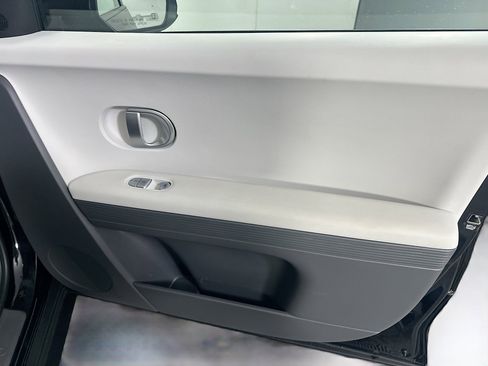 Used 2024 Hyundai Ioniq 5 SEL image 32