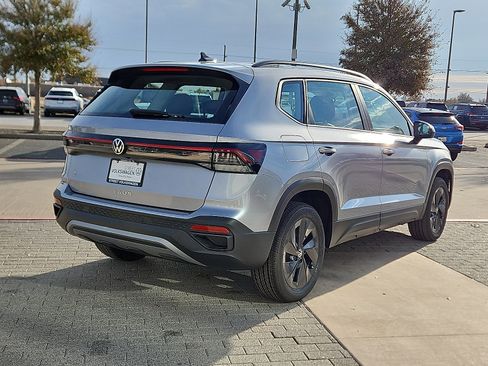 New 2026 Volkswagen Taos S image 3
