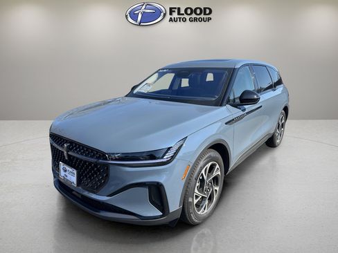 New 2026 Lincoln Nautilus Premier w/ Equipment Group 102A image 3