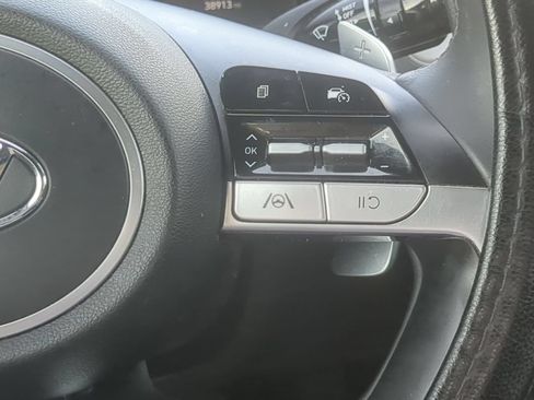 Used 2022 Hyundai Santa Cruz SEL Premium AWD/4WD image 17