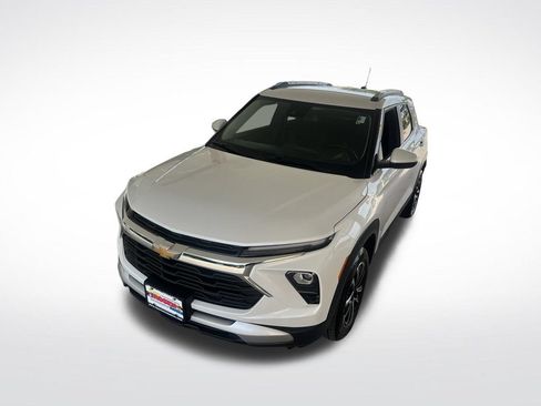 Used 2024 Chevrolet TrailBlazer LT w/ Convenience Package AWD/4WD image 37
