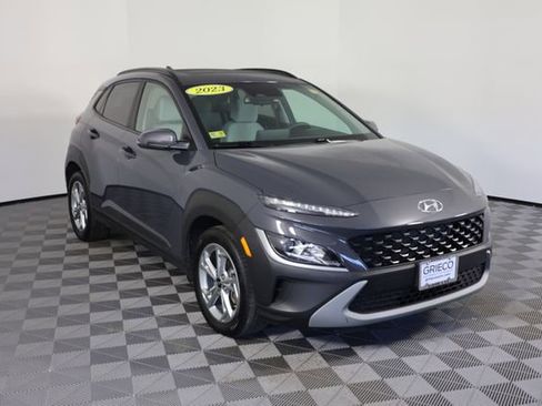 Used 2023 Hyundai Kona SEL w/ Convenience Package image 1