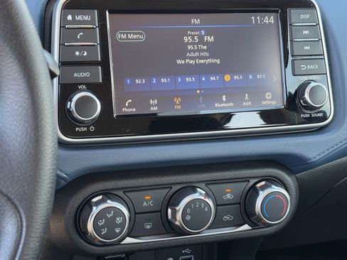 Certified 2025 Nissan Versa SV image 22