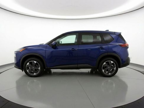 Used 2025 Nissan Rogue SV FWD image 5