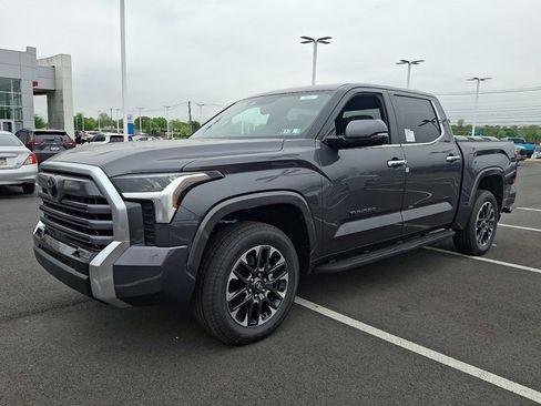 New 2026 Toyota Tundra Limited AWD/4WD image 3