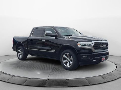 Used 2022 RAM 1500 Limited w/ Body Color Bumper Group AWD/4WD image 6