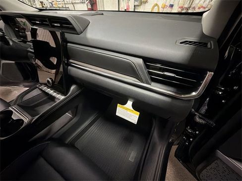 New 2026 GMC Terrain Denali w/ LPO, Floor Liner Package image 59