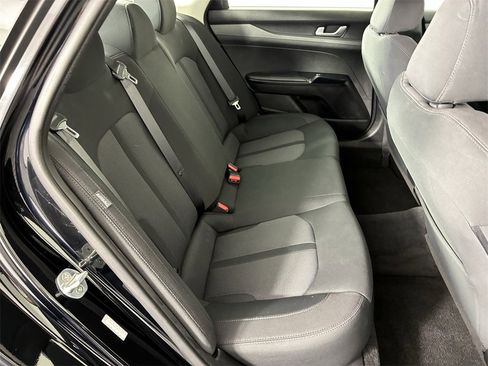 Used 2022 Kia K5 LX image 30