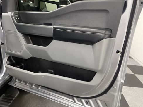 Used 2024 Ford F350 XLT image 23