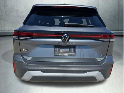 New 2026 Volkswagen Tiguan S AWD/4WD image 4