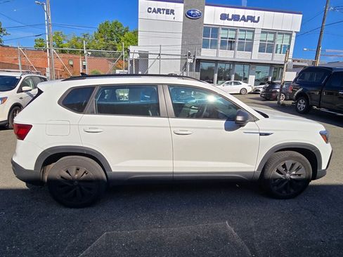 Used 2022 Volkswagen Taos S AWD/4WD image 8