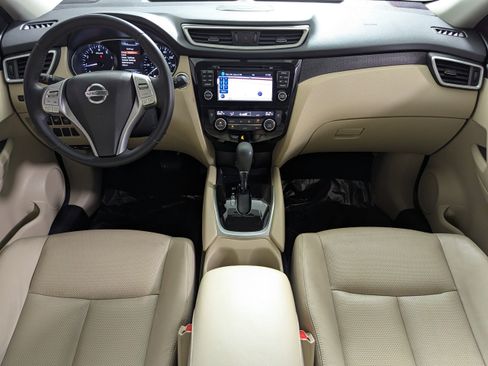 Used 2016 Nissan Rogue SL image 10