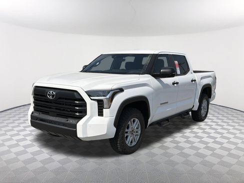 New 2026 Toyota Tundra SR5 AWD/4WD image 3