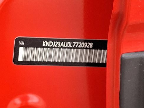 Used 2020 Kia Soul X-Line image 25