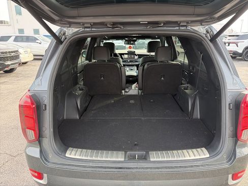 Used 2020 Hyundai Palisade Limited image 10