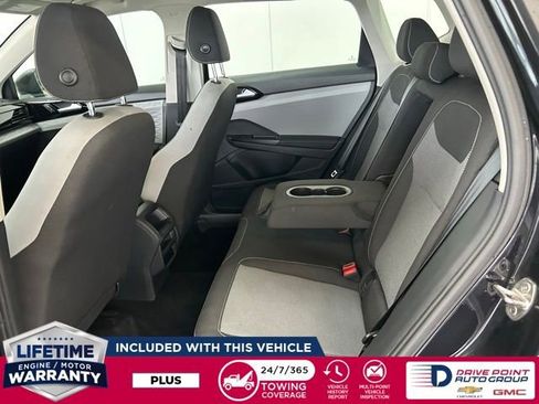Used 2024 Volkswagen Taos S FWD image 19