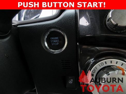 Used 2024 Toyota 4Runner TRD Off-Road Premium image 19