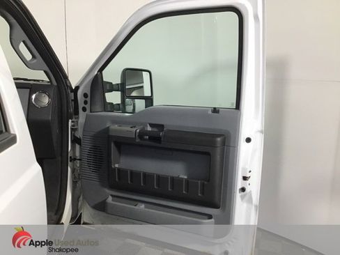 Used 2014 Ford F250 XLT image 23