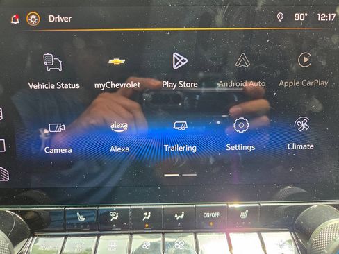 Used 2025 Chevrolet Colorado LT RWD image 25