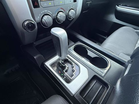 Used 2018 Toyota Tundra SR5 image 21