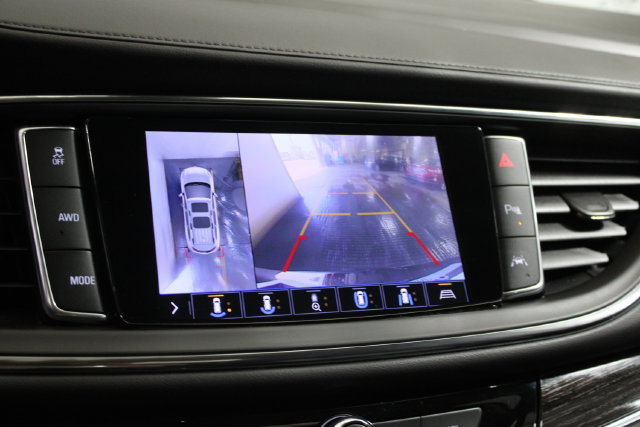 Used 2021 Buick Enclave Avenir w/ Avenir Technology Package AWD/4WD image 26