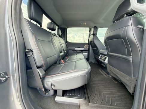 Used 2024 Ford F250 Lariat w/ Sport Appearance Package AWD/4WD image 35