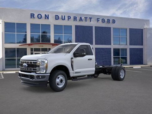 New 2026 Ford F350 XL w/ XL Chrome Package AWD/4WD image 2