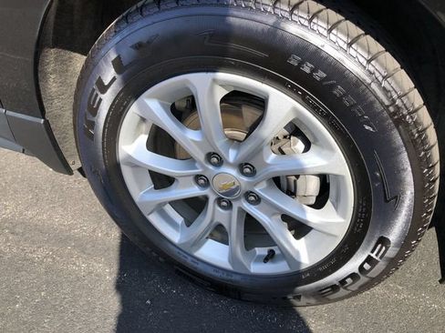 Used 2019 Chevrolet Equinox LT w/ Driver Convenience Package FWD image 30