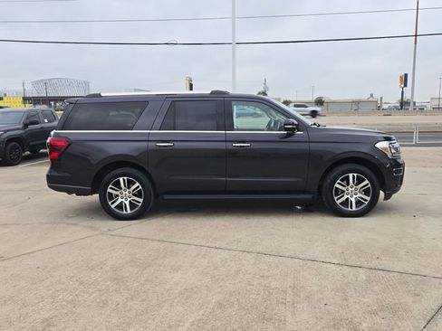 Used 2024 Ford Expedition Max Limited image 4