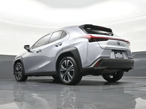 Used 2023 Lexus UX 250h FWD w/ Accessory Package (Z2) image 32