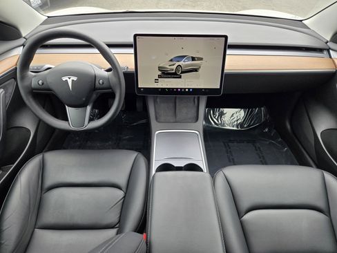 Used 2022 Tesla Model 3 RWD image 14