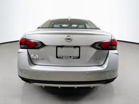 Used 2021 Nissan Versa SV FWD image 6