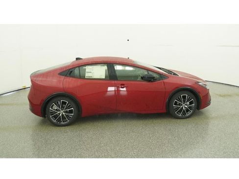 New 2026 Toyota Prius XLE image 11