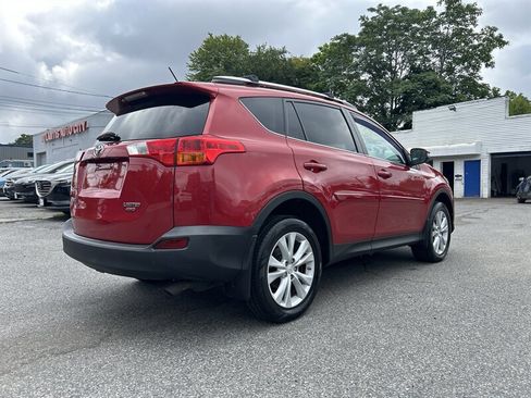 Used 2015 Toyota RAV4 Limited w/ Technology Package AWD/4WD image 4