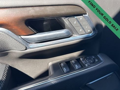 Used 2025 GMC Sierra 3500 Denali w/ Denali Reserve Package image 20