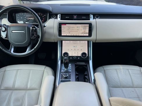 Used 2019 Land Rover Range Rover Sport HSE image 12
