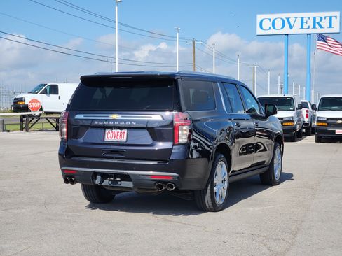 Used 2022 Chevrolet Suburban High Country w/ Max Trailering Package AWD/4WD image 7