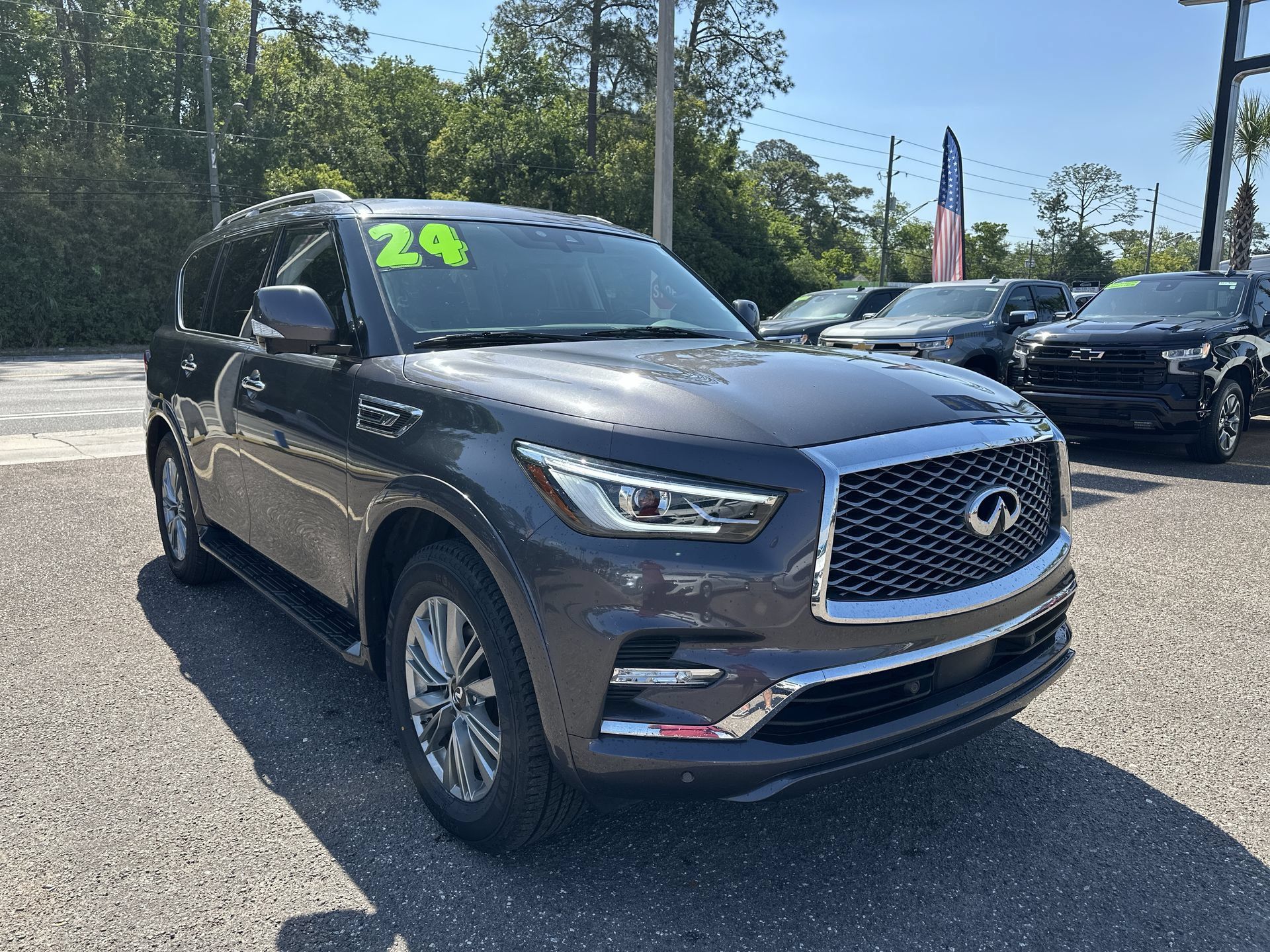 Used 2024 INFINITI QX80 Luxe RWD image 10