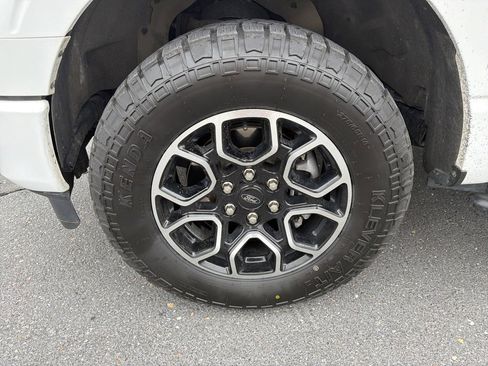 Used 2021 Ford F150 XLT w/ Equipment Group 302A High image 13