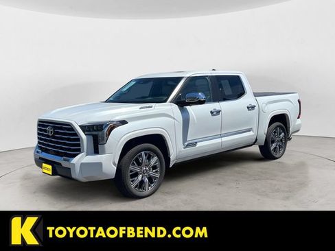 Used 2025 Toyota Tundra Capstone AWD/4WD image 1