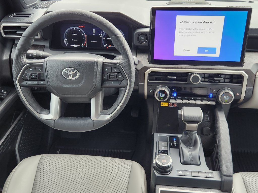 Certified 2025 Toyota Tacoma Limited AWD/4WD image 19