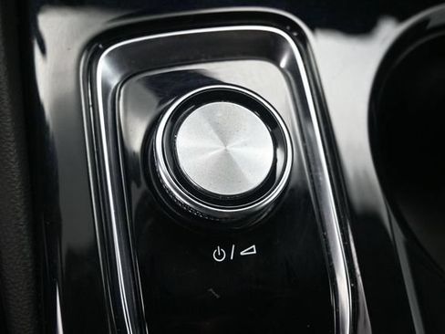 Used 2024 Buick Envision Sport Touring AWD/4WD image 13