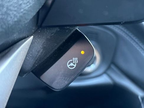 Used 2022 Subaru Outback Limited image 19