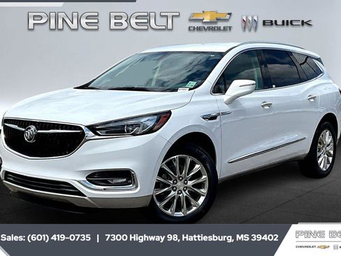 Certified 2020 Buick Enclave Essence image 10