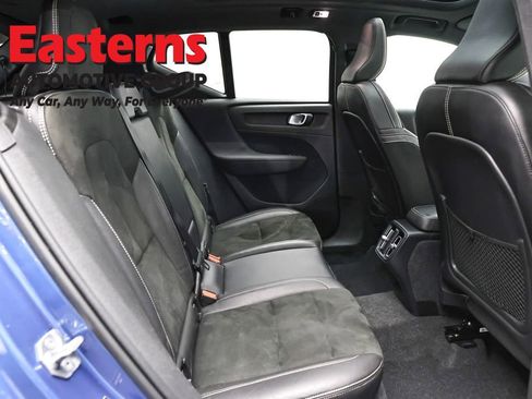 Used 2020 Volvo XC40 T5 R-Design AWD/4WD image 23