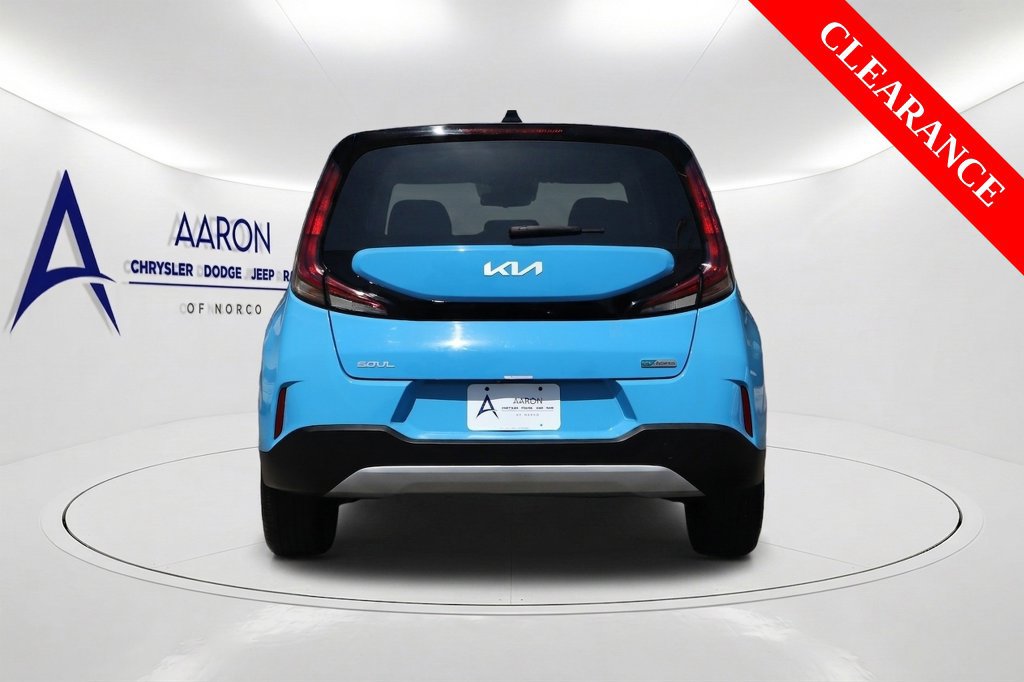 Used 2024 Kia Soul EX FWD image 5