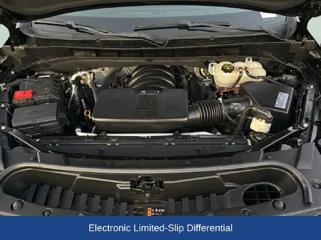 Certified 2021 Cadillac Escalade Premium Luxury w/ Driver Assist Tech Package AWD/4WD image 28
